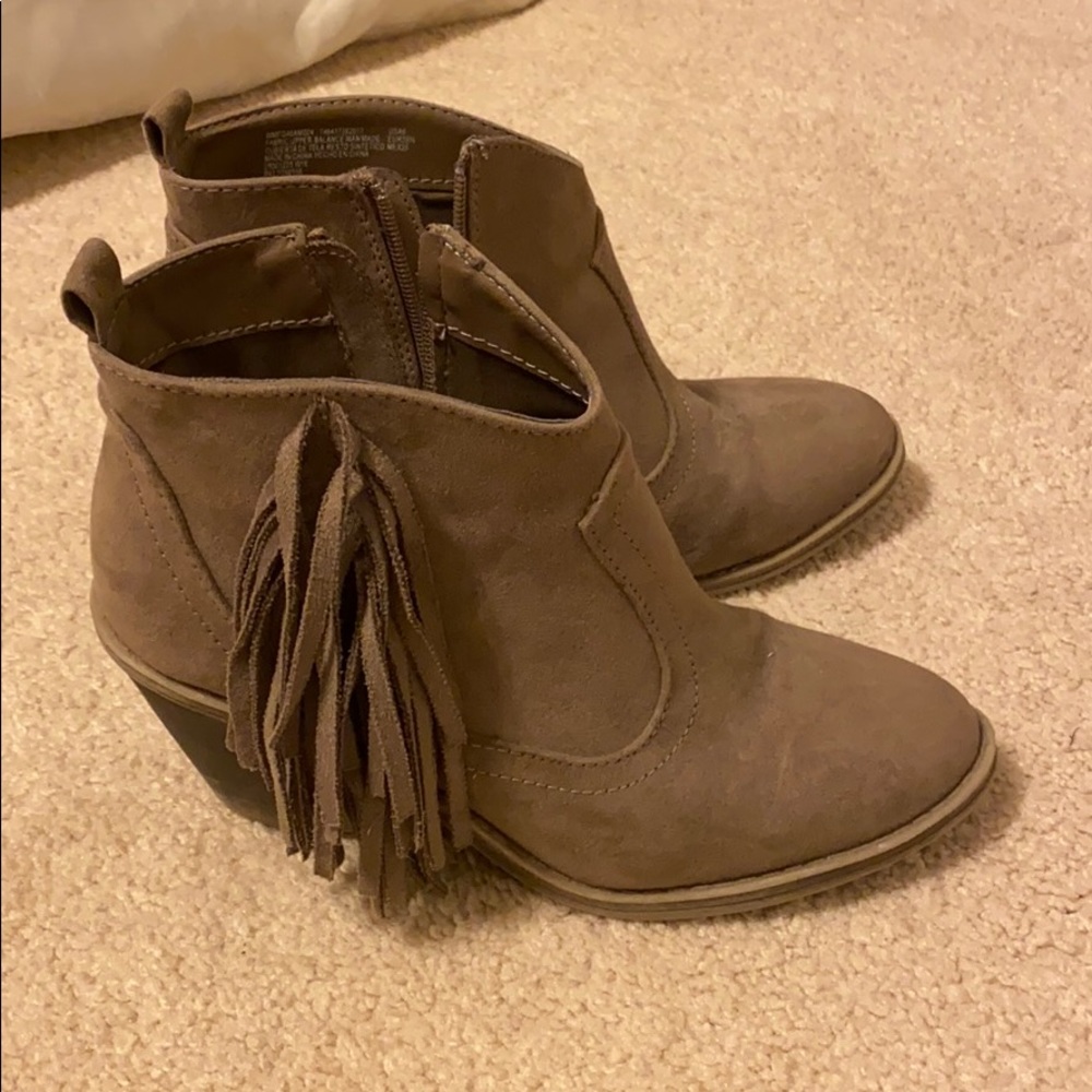 Booties - Picture 3 of 5